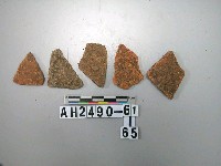 藏品(紅色夾砂陶片)的圖片